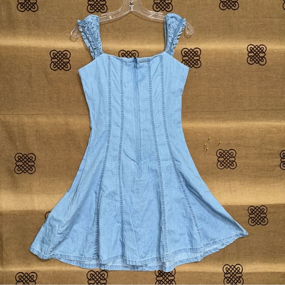 Guess NWT! Sweetheart Light Blue Scarlette Denim Mini Dress Size XS - Picture 10 of 16